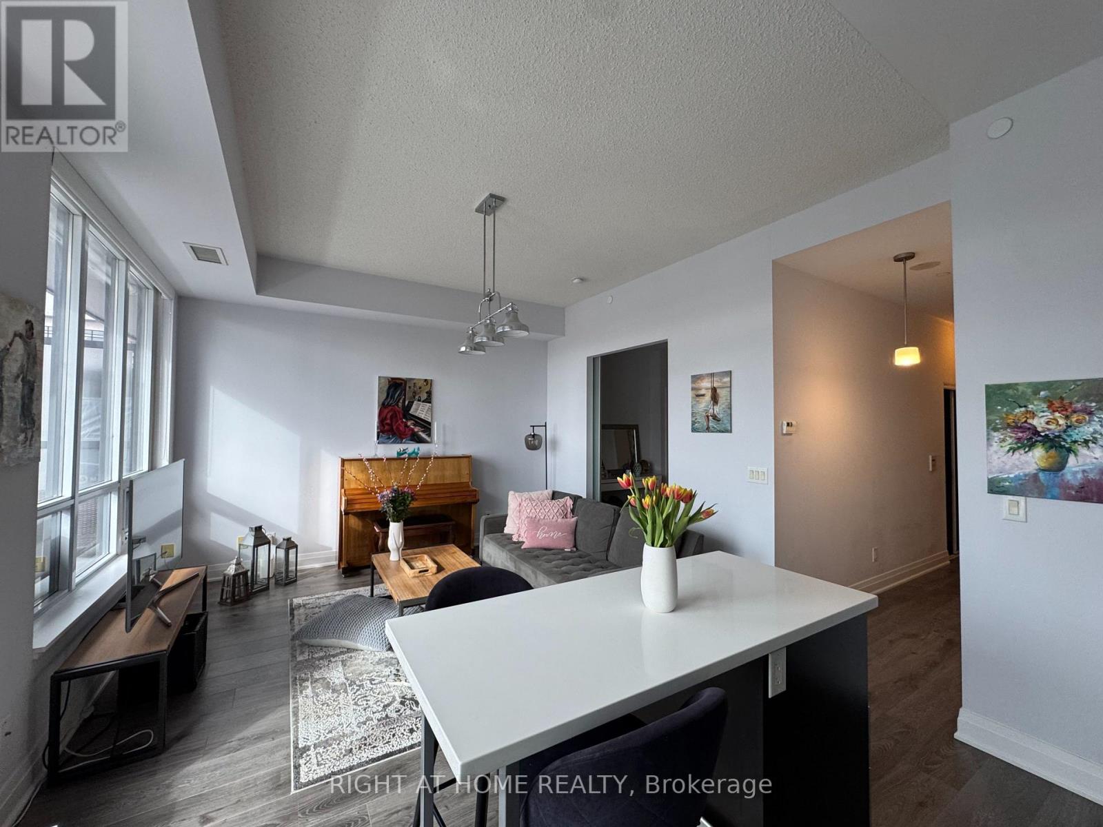 605 - 399 Spring Garden Avenue, Toronto, Ontario  M2N 3H6 - Photo 2 - C12878096