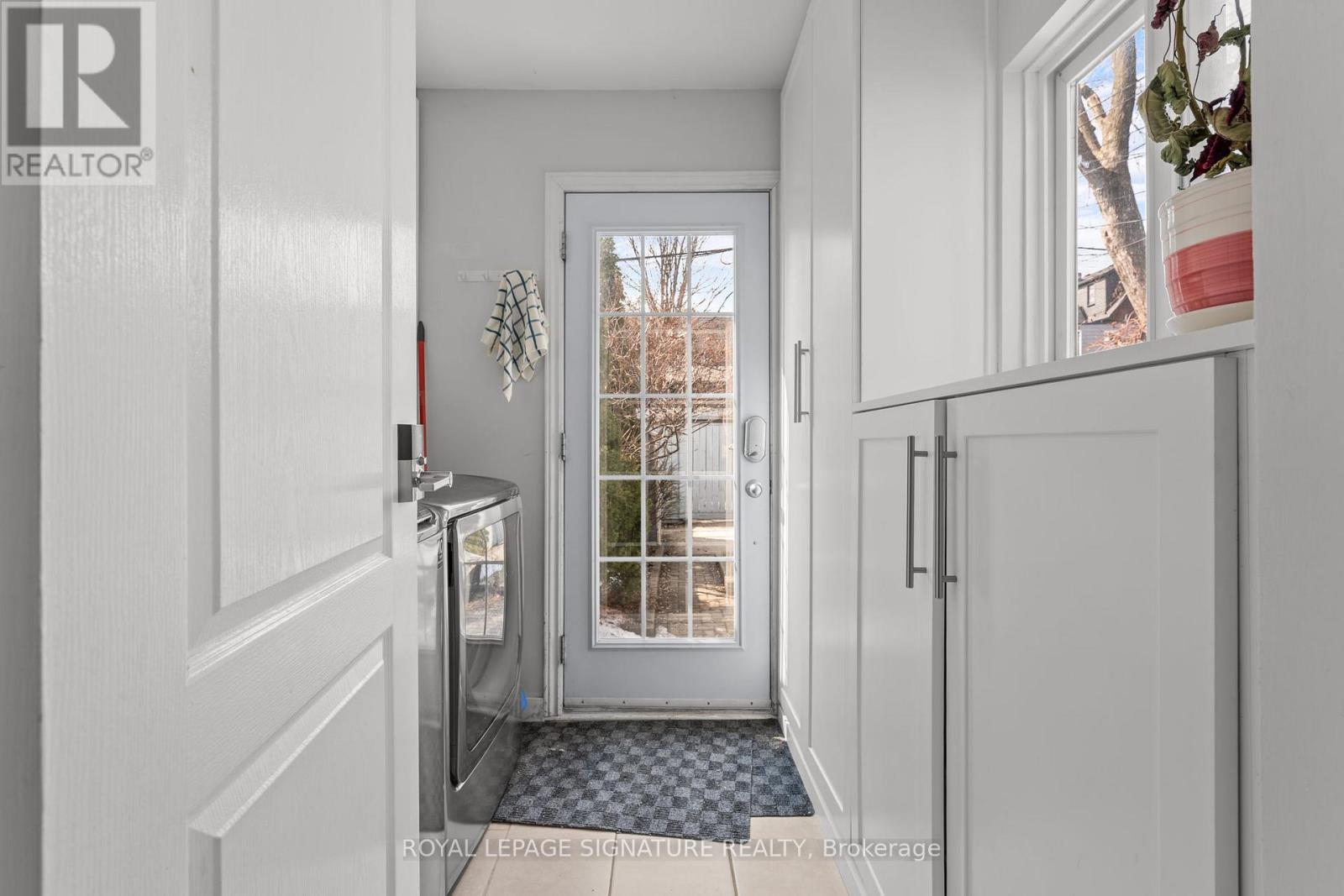 176 Hastings Avenue, Toronto, Ontario  M4L 2L3 - Photo 38 - E12878122