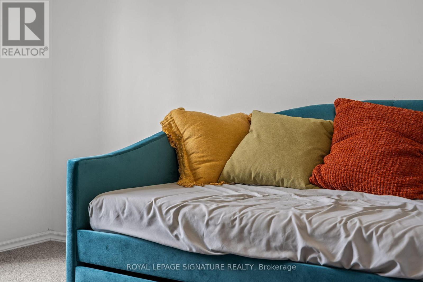 176 Hastings Avenue, Toronto, Ontario  M4L 2L3 - Photo 30 - E12878142