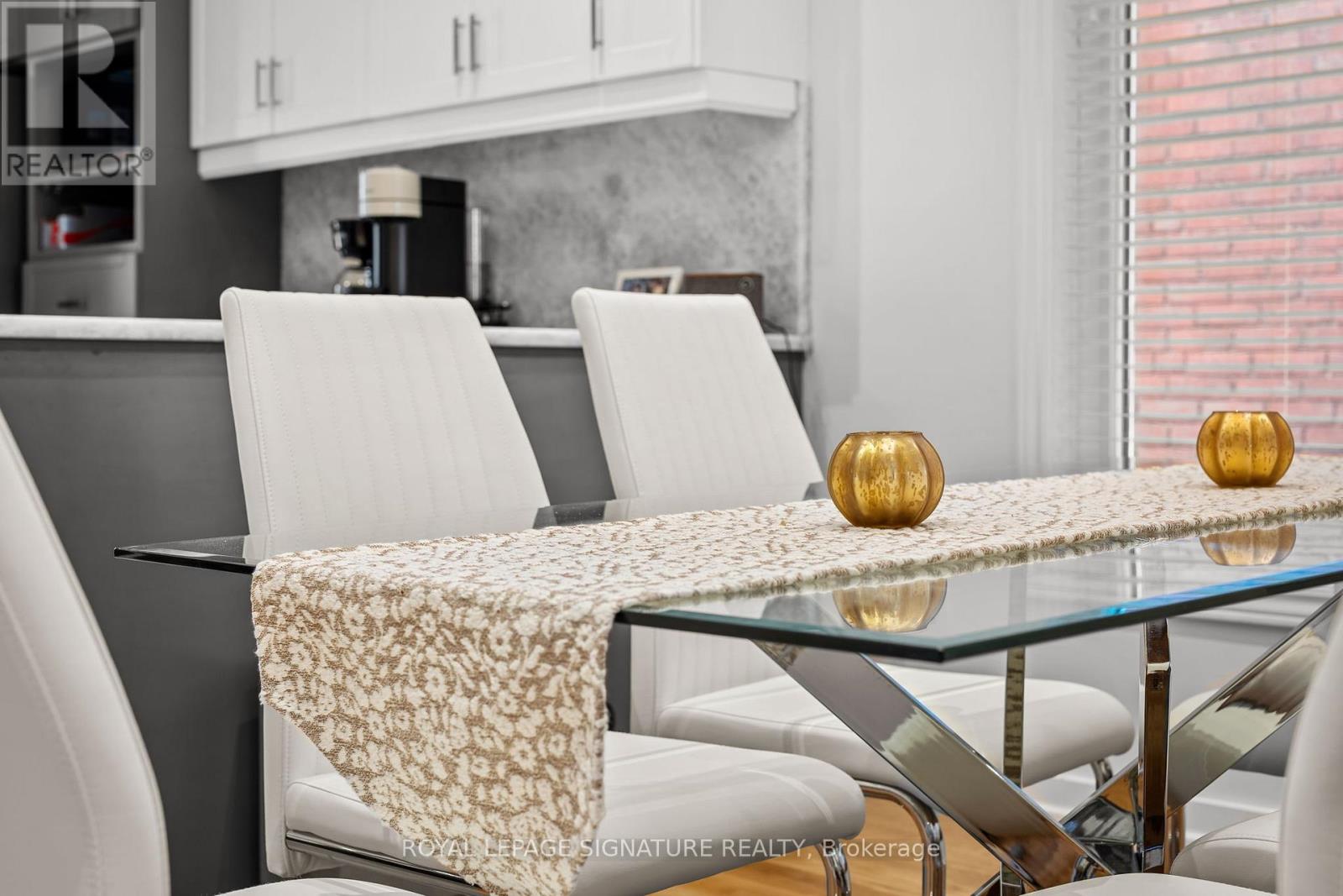 176 Hastings Avenue, Toronto, Ontario  M4L 2L3 - Photo 33 - E12878142