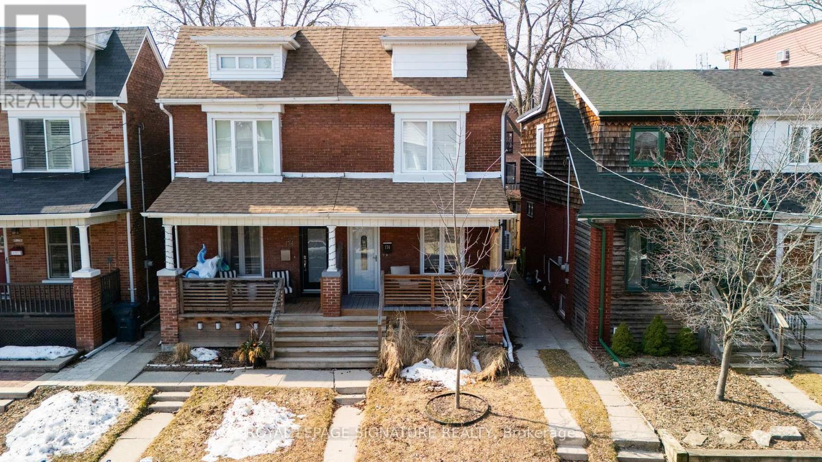 176 Hastings Avenue, Toronto, Ontario  M4L 2L3 - Photo 43 - E12878142