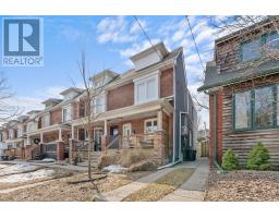 176 HASTINGS AVENUE, Toronto, Ontario