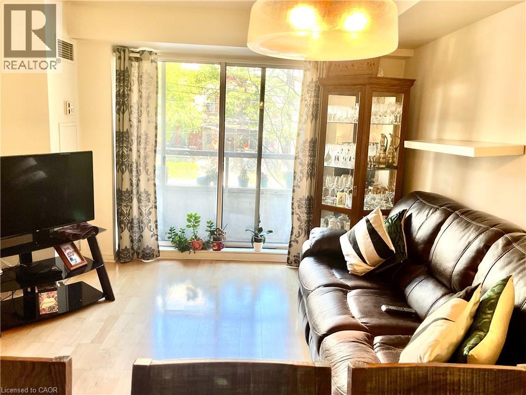 140 Bathurst Street Unit# 207, Toronto, Ontario  M5V 3N8 - Photo 12 - 40811876