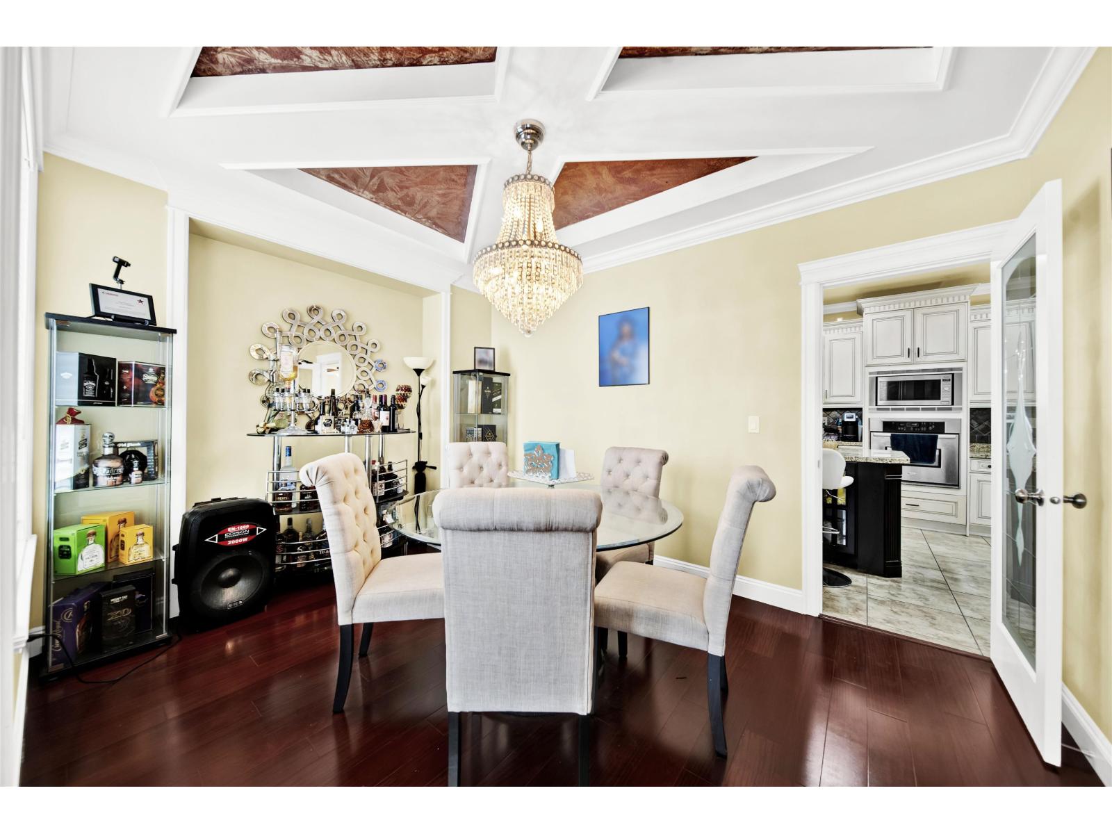 14049 Grosvenor Road, Surrey, British Columbia  V3R 5G6 - Photo 11 - R3098456