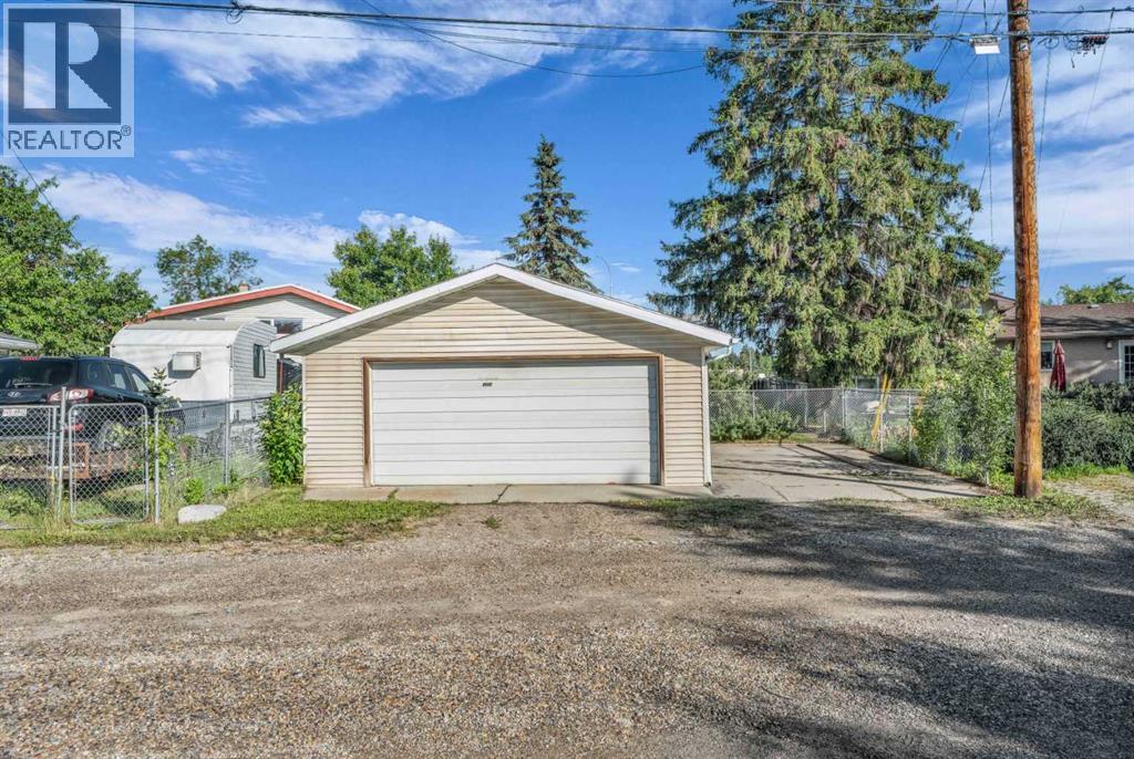 4511 Richmond Road Sw, Calgary, Alberta  T3E 4P9 - Photo 35 - A2289371