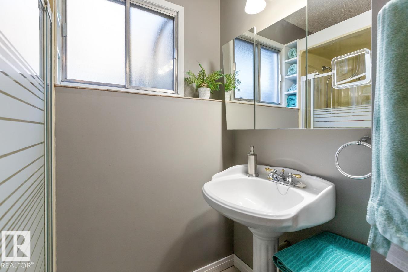 14 Lester Cr, St. Albert, Alberta  T8N 2C1 - Photo 31 - E4477135