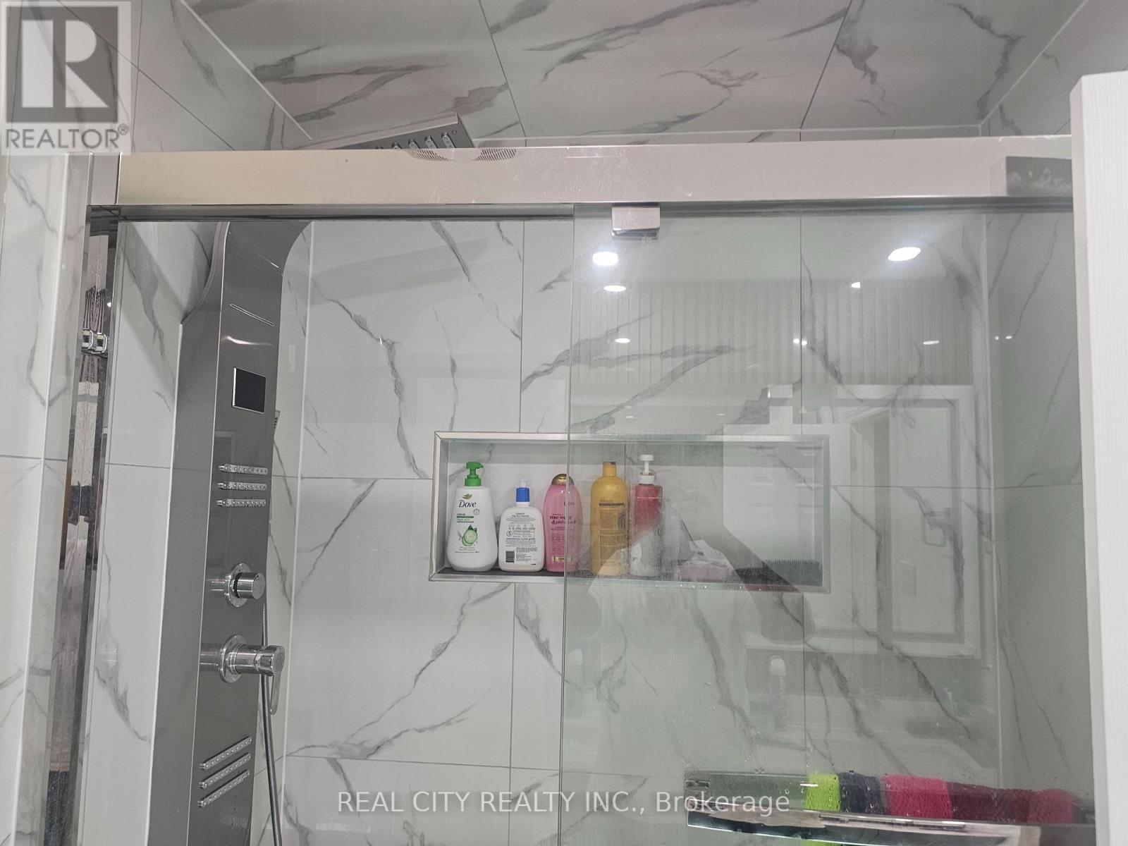 37 Bobcat Street, Brampton (Sandringham-Wellington), Ontario  L6R 1C8 - Photo 14 - W12852752