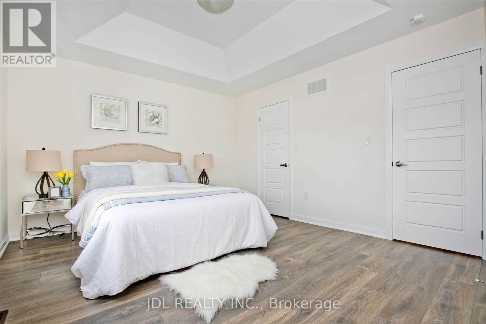 16 Casely Avenue, Richmond Hill, Ontario  L4S 0K3 - Photo 15 - N12878068