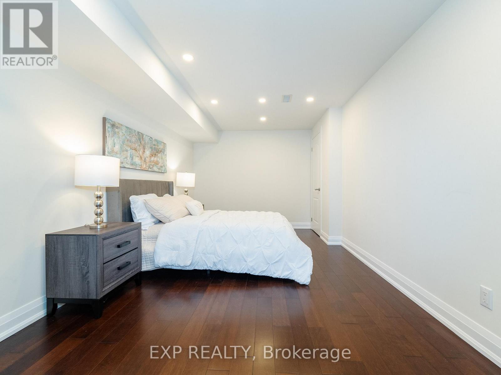249 Boake Trail, Richmond Hill, Ontario  L4B 4B4 - Photo 45 - N12878074