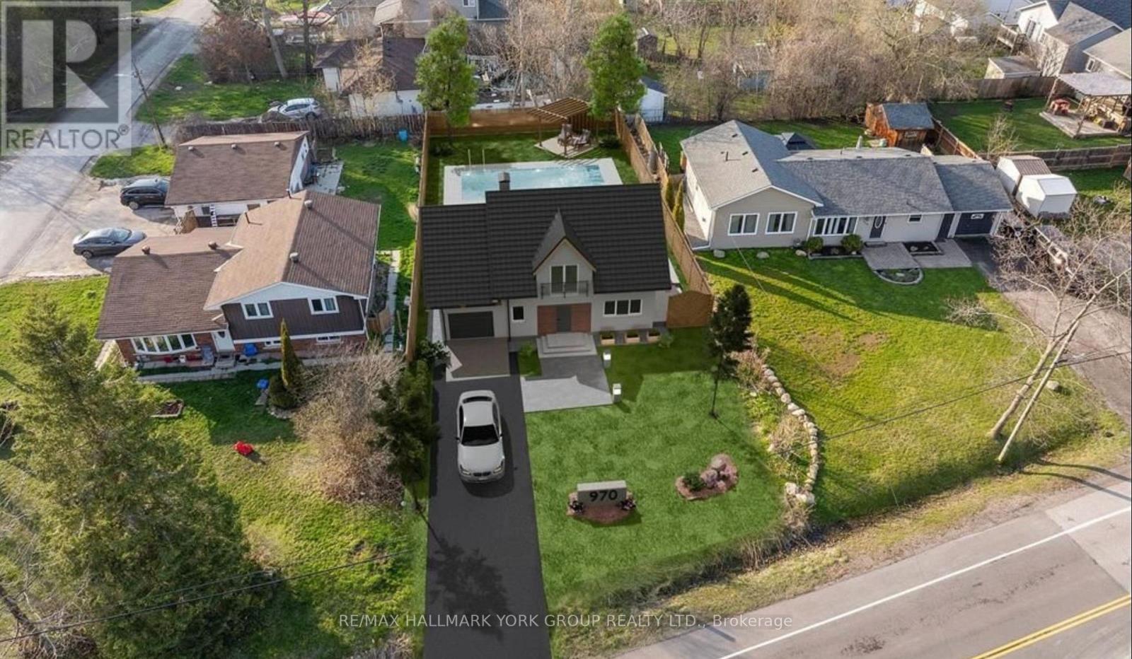 970 Metro Road N, Georgina, Ontario  L4P 3E9 - Photo 2 - N12878156