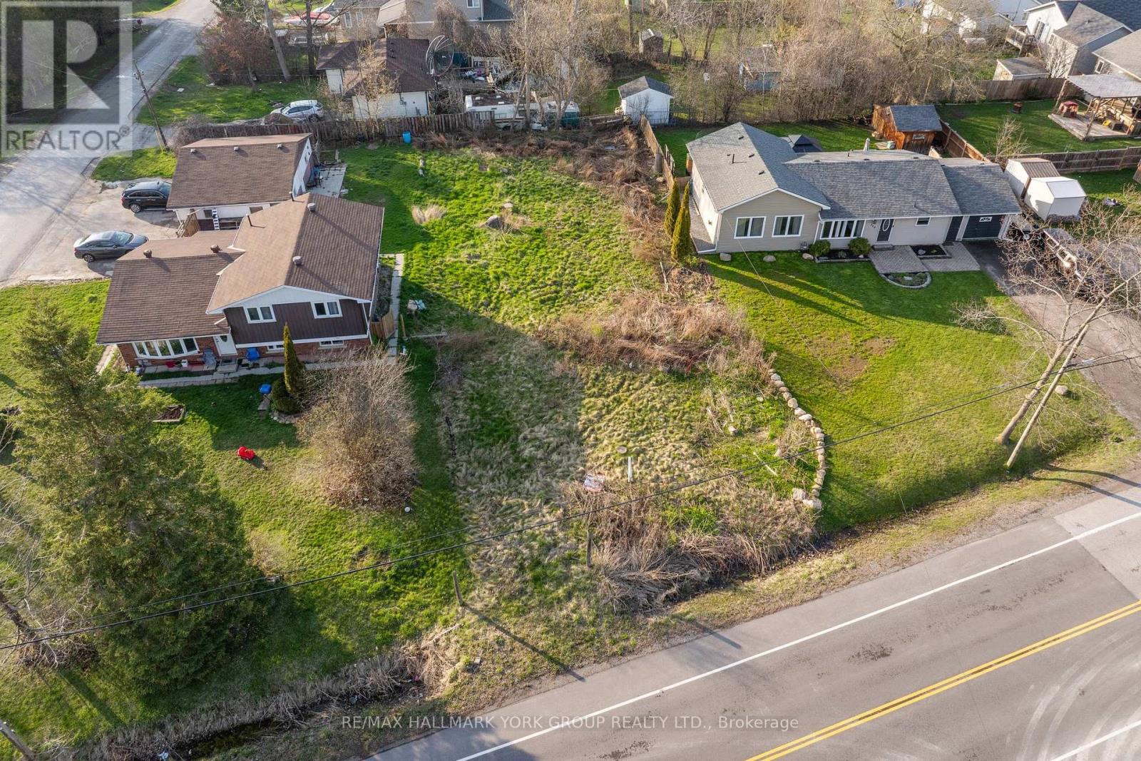 970 Metro Road N, Georgina, Ontario  L4P 3E9 - Photo 4 - N12878156