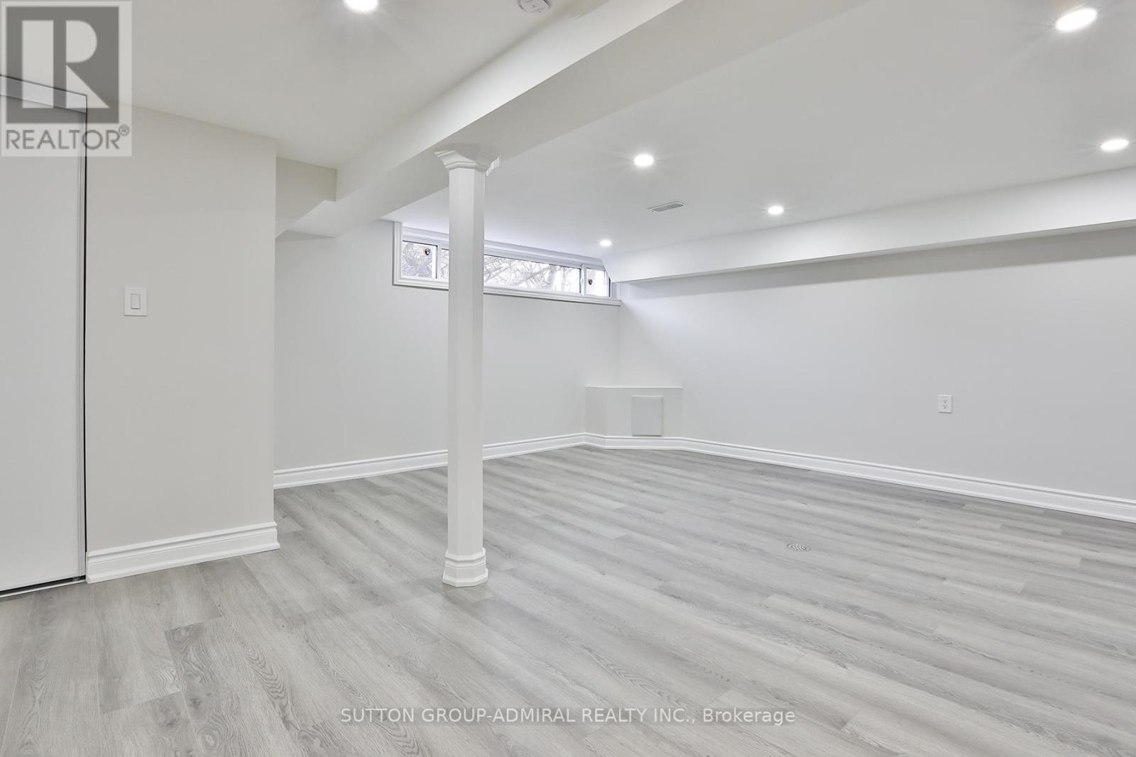 264 Mcconvey Drive, Richmond Hill (Crosby), Ontario  L4C 3K2 - Photo 18 - N12878162