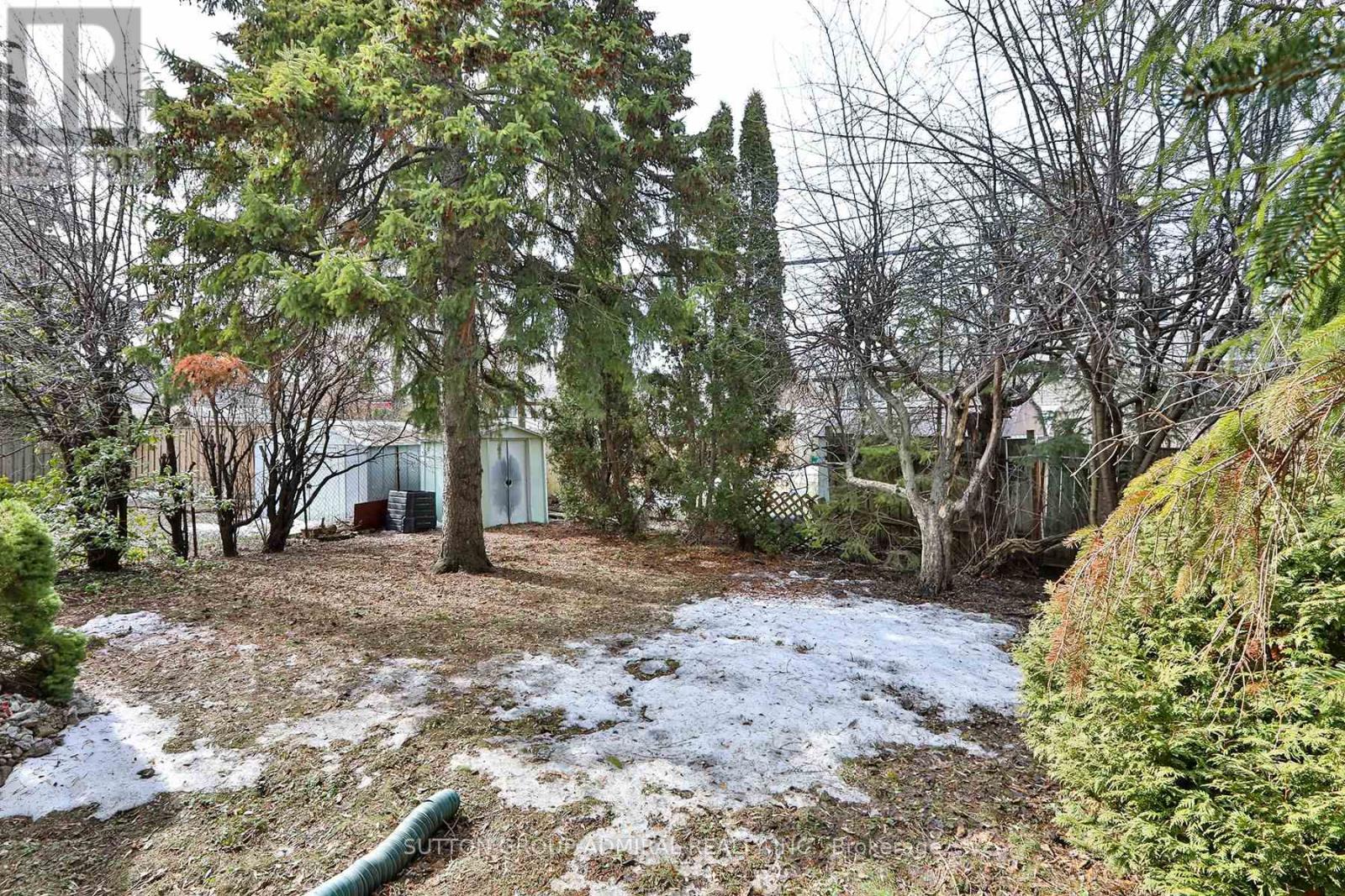 264 Mcconvey Drive, Richmond Hill (Crosby), Ontario  L4C 3K2 - Photo 25 - N12878162