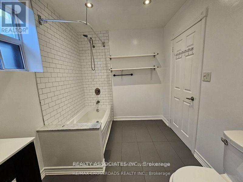 -Main - 33 Branstone Road, Toronto, Ontario  M6E 4E3 - Photo 17 - W12878024