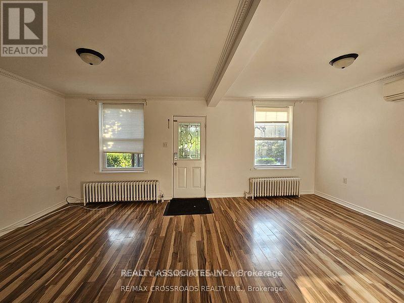 -Main - 33 Branstone Road, Toronto, Ontario  M6E 4E3 - Photo 3 - W12878024