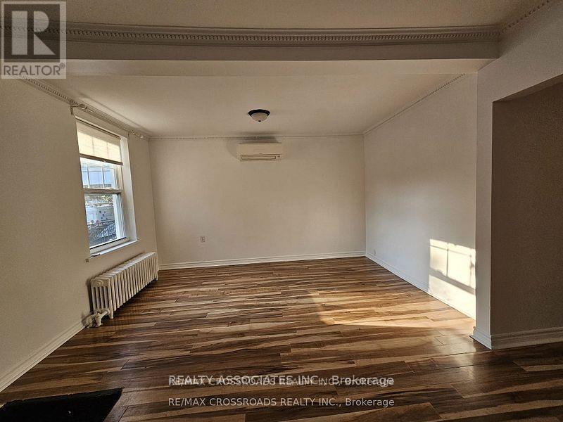 -Main - 33 Branstone Road, Toronto, Ontario  M6E 4E3 - Photo 6 - W12878024