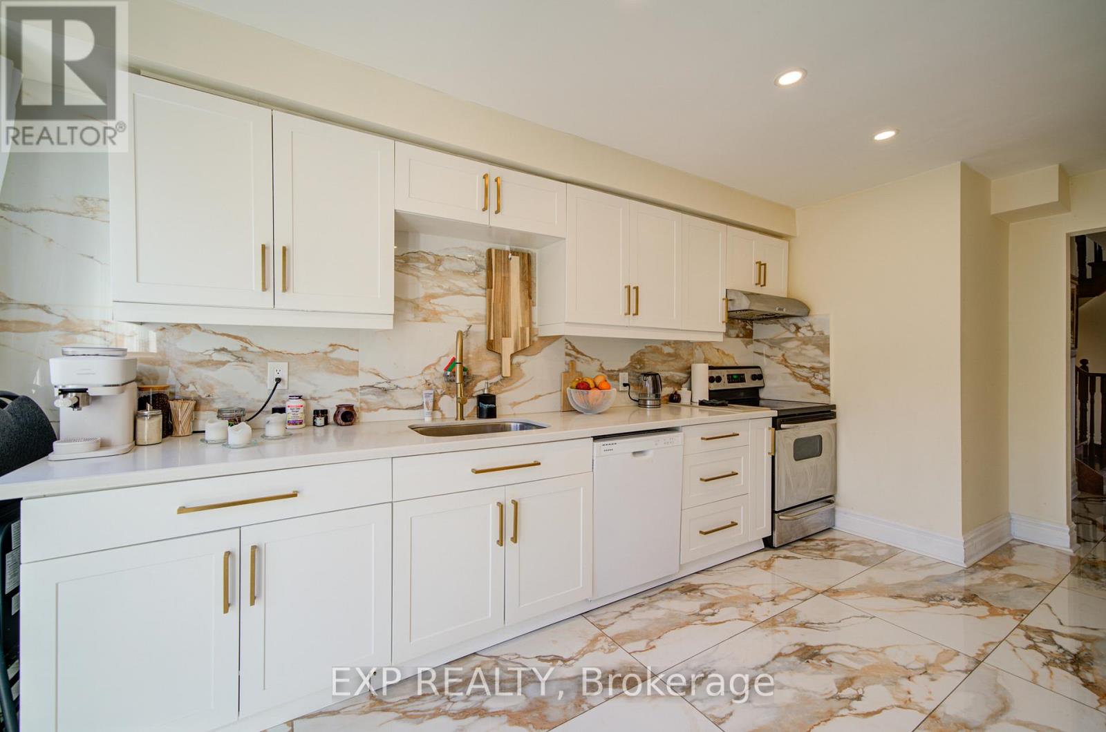 3824 Allcroft Road, Mississauga, Ontario  L5N 6V6 - Photo 12 - W12878050