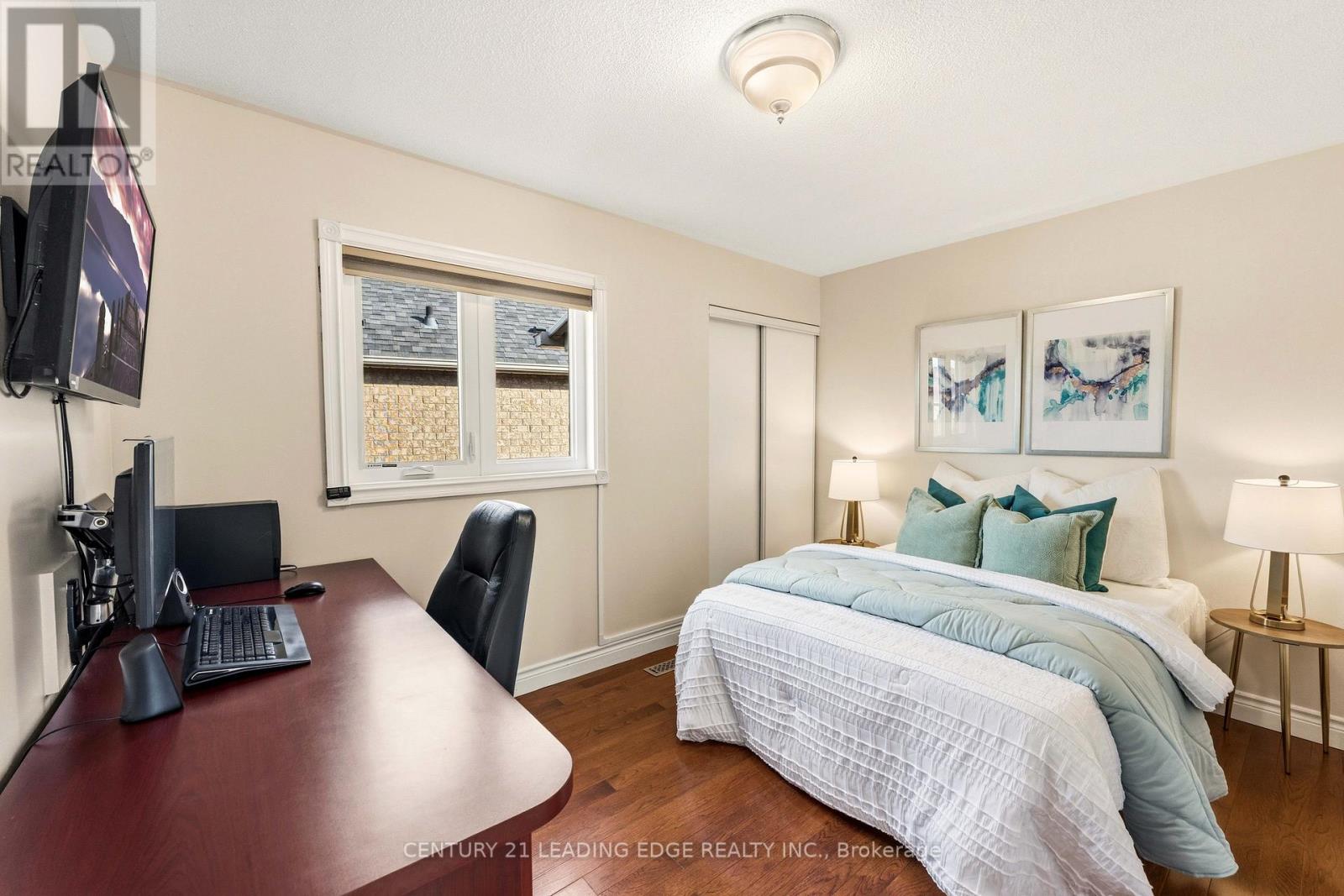 3295 Coralbean Place, Mississauga, Ontario  L5N 6X8 - Photo 29 - W12878064