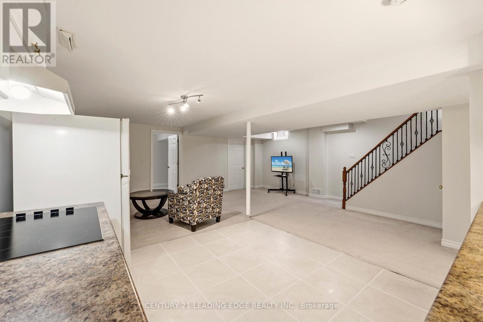 3295 Coralbean Place, Mississauga, Ontario  L5N 6X8 - Photo 39 - W12878064