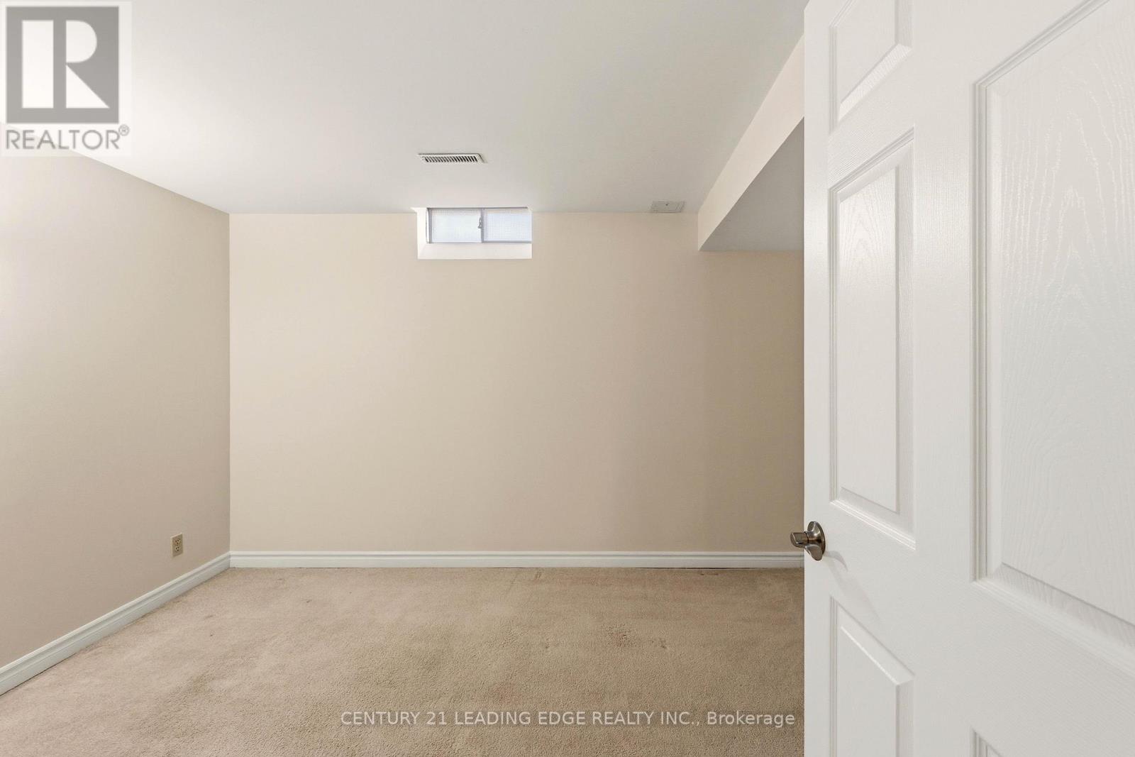 3295 Coralbean Place, Mississauga, Ontario  L5N 6X8 - Photo 40 - W12878064