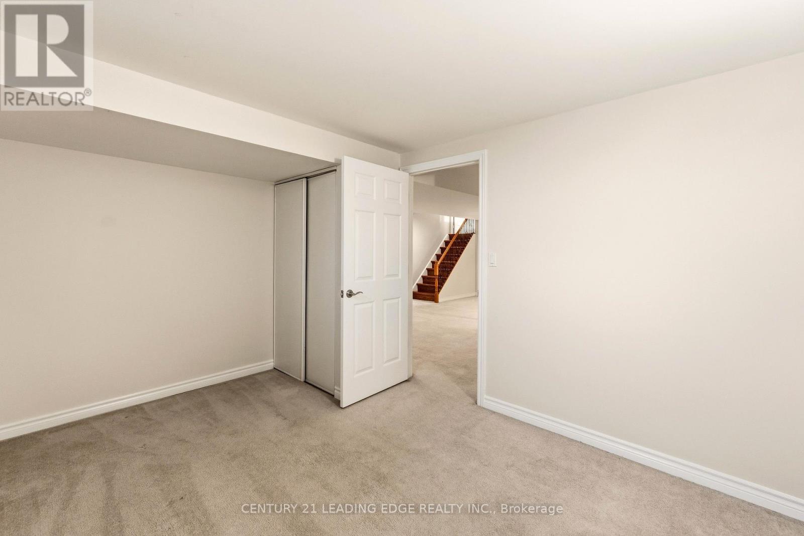 3295 Coralbean Place, Mississauga, Ontario  L5N 6X8 - Photo 41 - W12878064