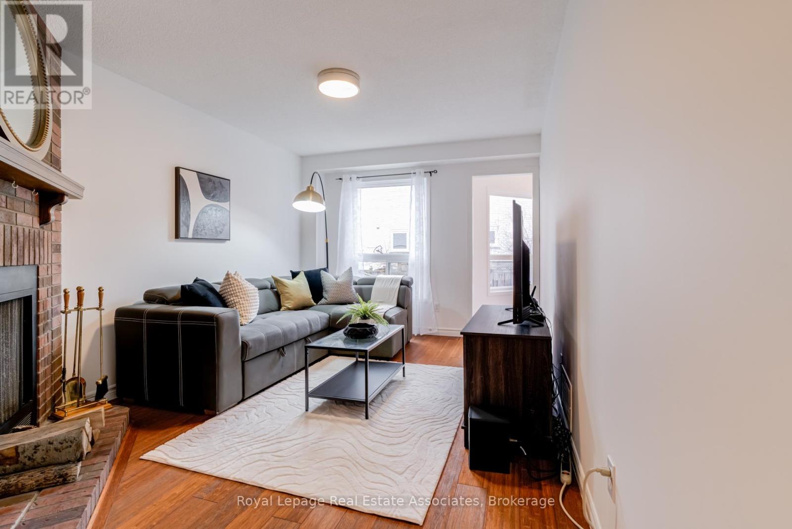 3114 Dalehurst Drive, Mississauga, Ontario  L5N 6M9 - Photo 14 - W12878080