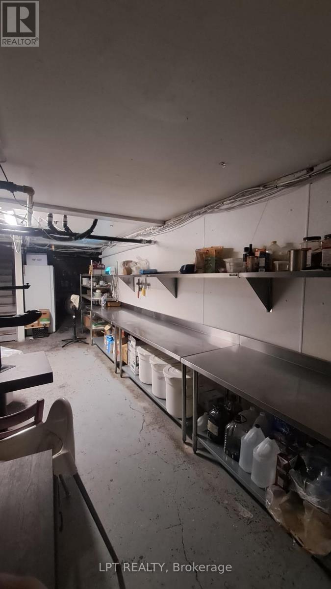 122 Atlantic Avenue, Toronto (South Parkdale), Ontario  M6K 1X9 - Photo 11 - W12878116