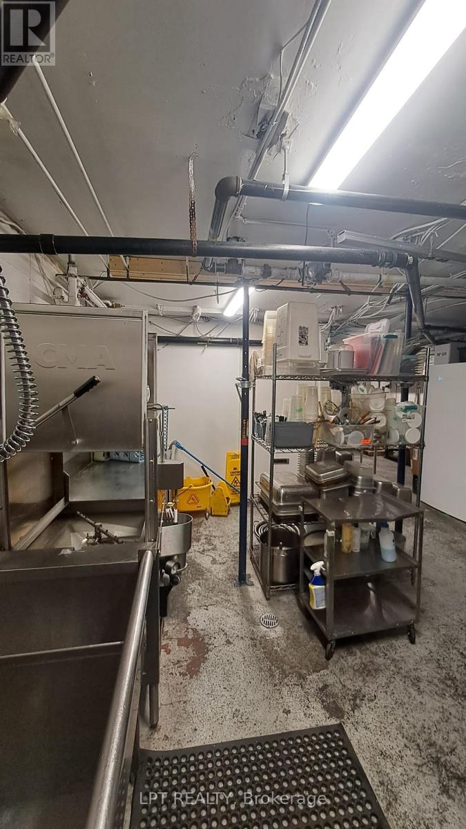 122 Atlantic Avenue, Toronto (South Parkdale), Ontario  M6K 1X9 - Photo 14 - W12878116