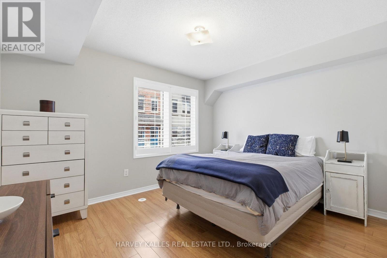 18 - 20 Turntable Crescent, Toronto (Dovercourt-Wallace Emerson-Junction), Ontario  M6H 4K9 - Photo 19 - W12878126