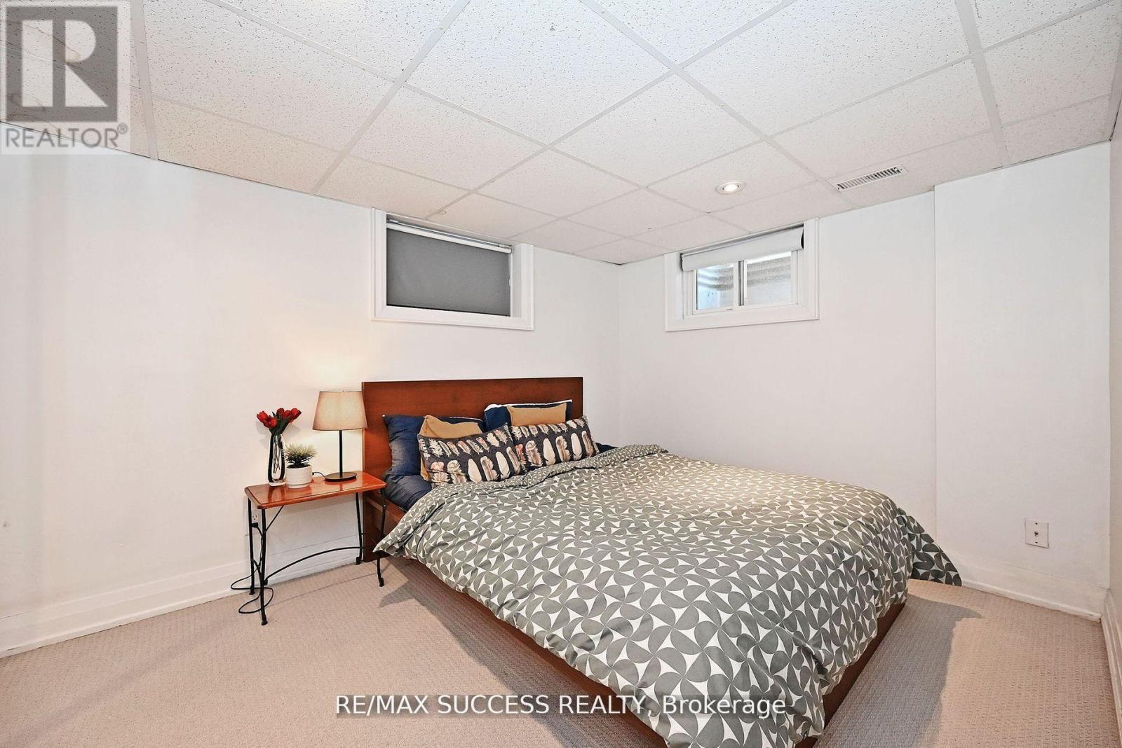 492 Sherin Drive, Oakville, Ontario  L6L 4J8 - Photo 38 - W12878136