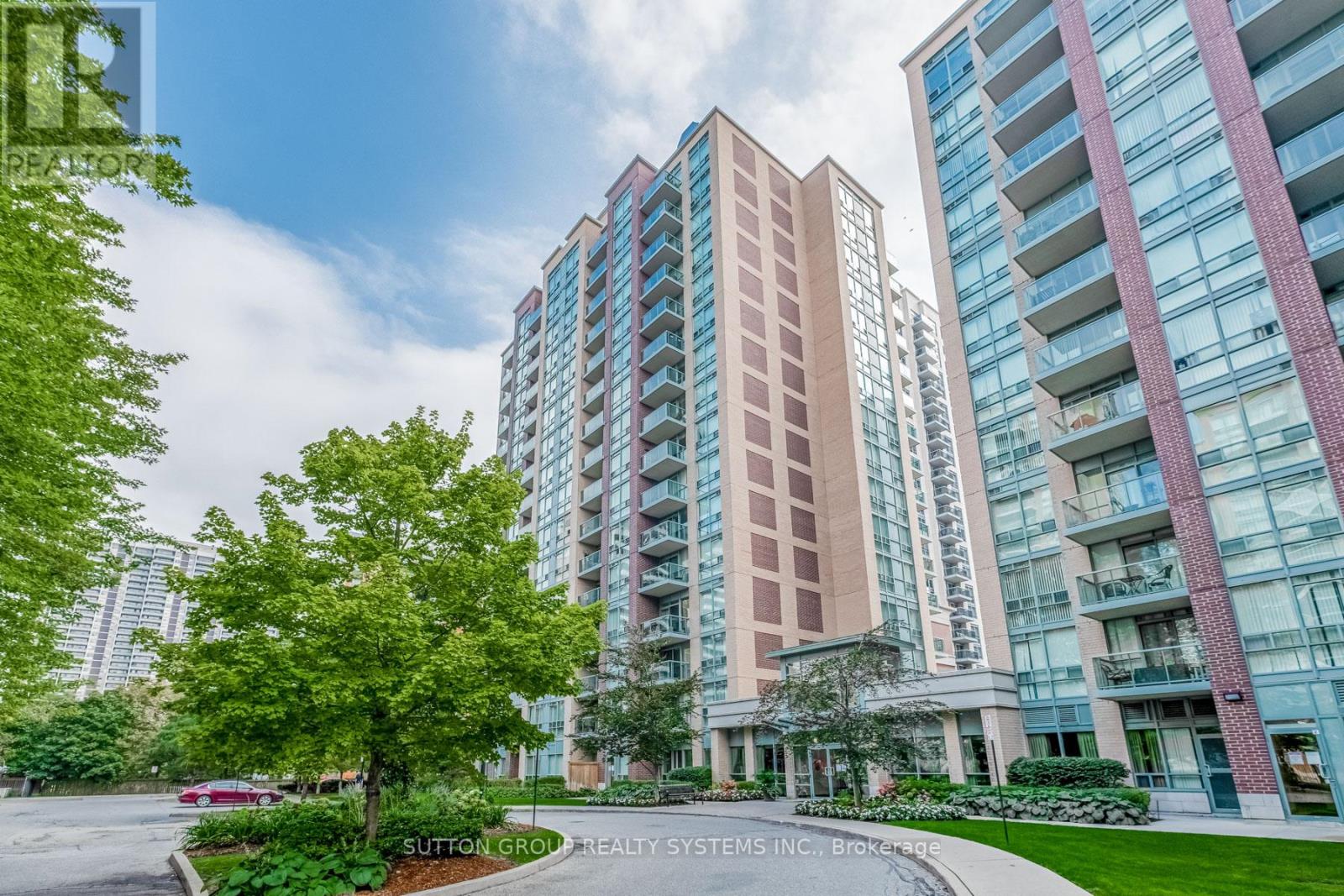 709 - 7 MICHAEL POWER PLACE, toronto (islington-city centre west), Ontario