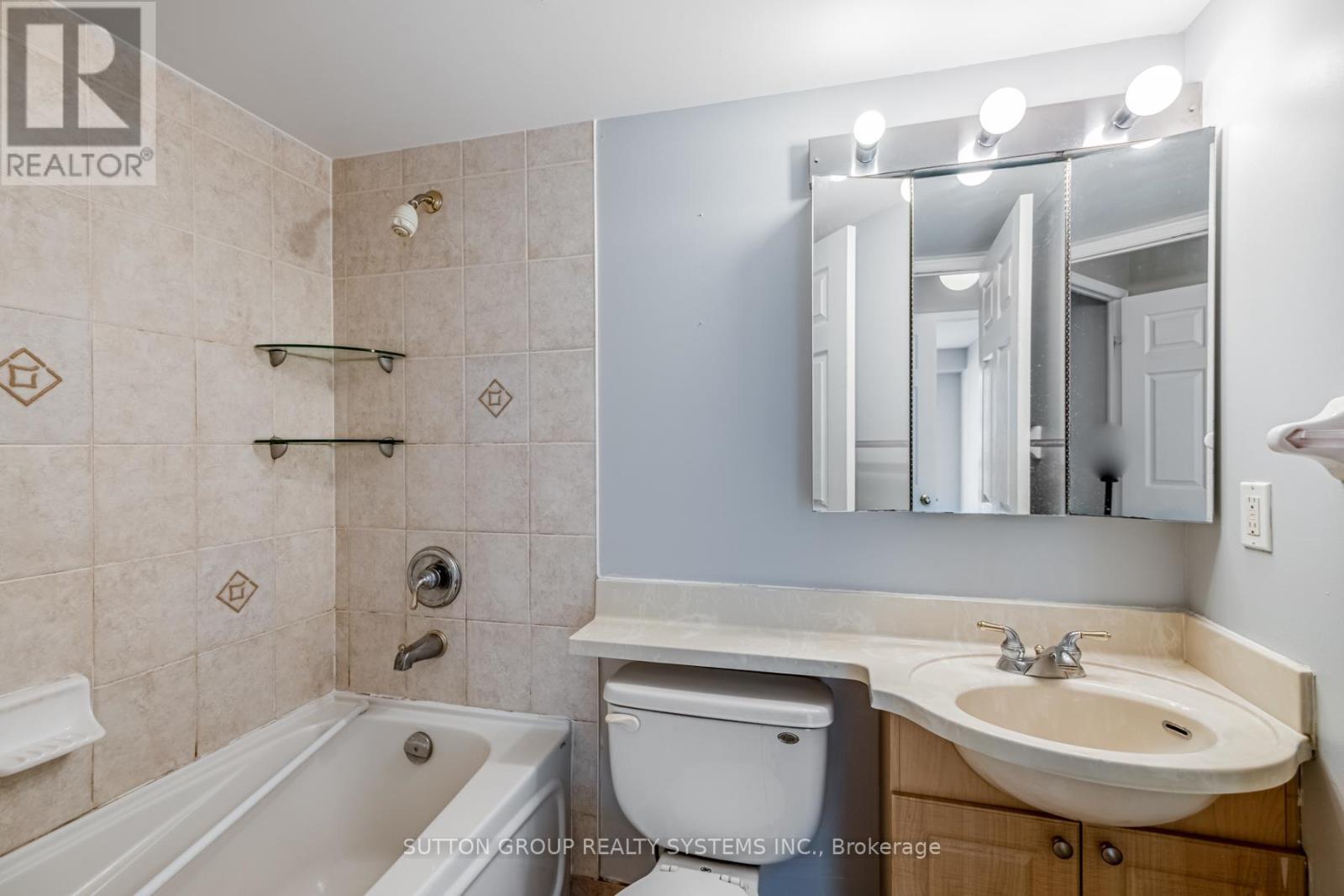 709 - 7 Michael Power Place, Toronto (Islington-City Centre West), Ontario  M9A 0A2 - Photo 10 - W12878180