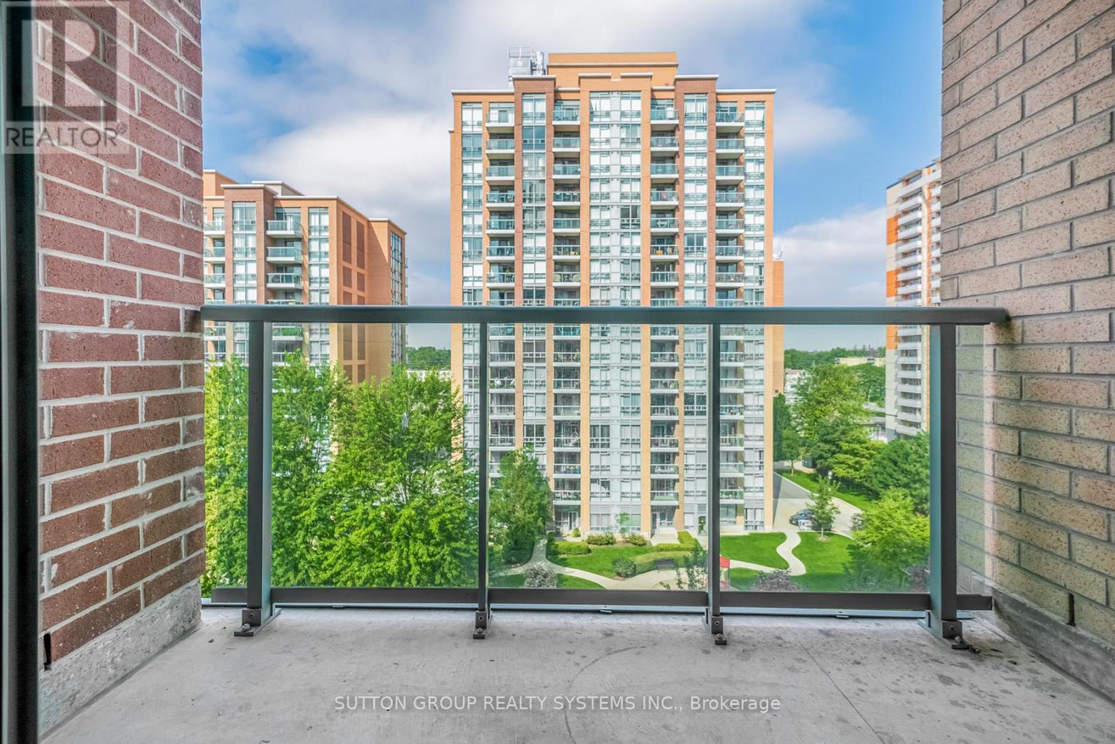 709 - 7 Michael Power Place, Toronto (Islington-City Centre West), Ontario  M9A 0A2 - Photo 18 - W12878180
