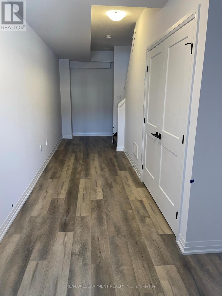 106 - 61 Soho Street, Hamilton, Ontario  L8J 2R5 - Photo 20 - X12878036