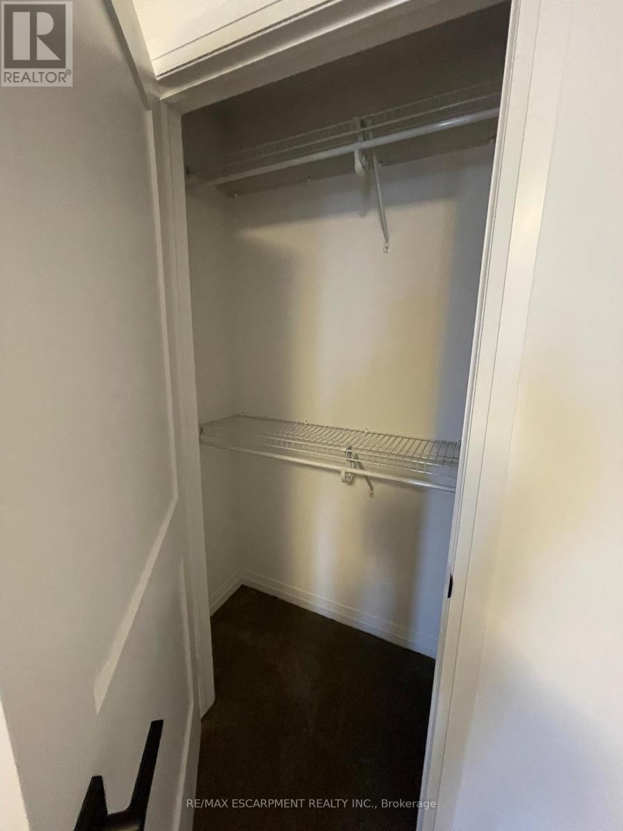 106 - 61 Soho Street, Hamilton, Ontario  L8J 2R5 - Photo 8 - X12878036