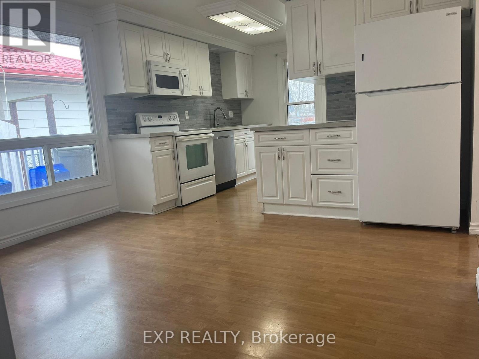 123 Greendale Crescent, Kitchener, Ontario  N2A 2R5 - Photo 7 - X12878062