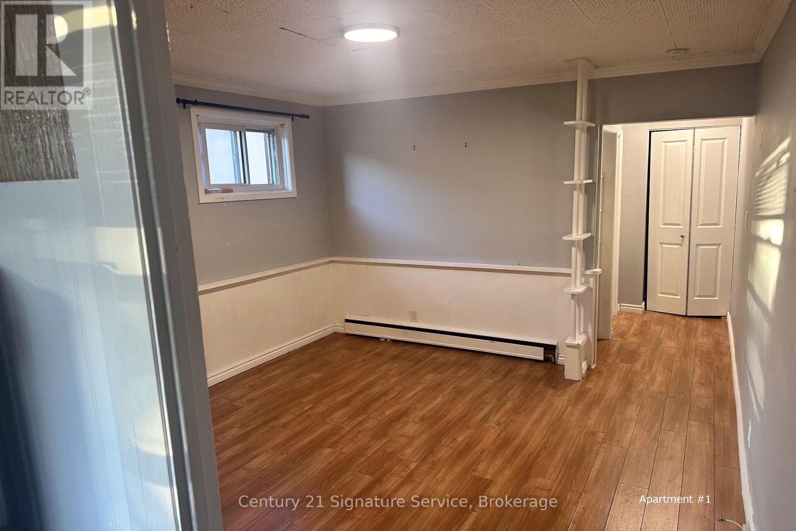 115 Ainslie Street N, Cambridge, Ontario  N1R 3P2 - Photo 4 - X12878092