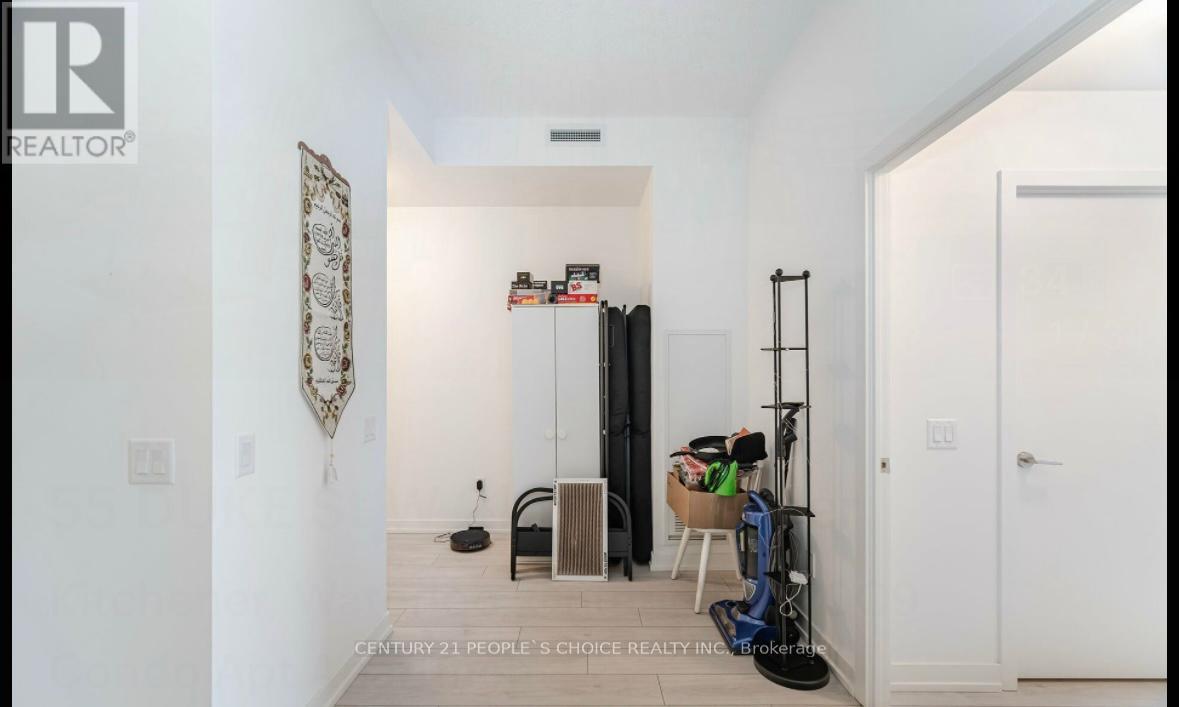 216 - 55 Duke Street W, Kitchener, Ontario  N2H 0C9 - Photo 12 - X12878102