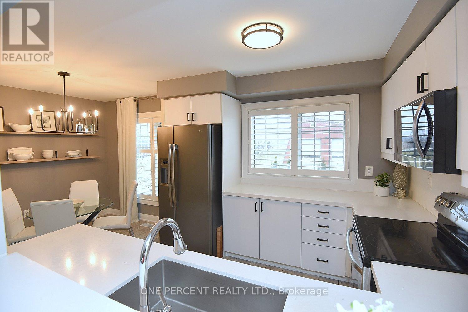 13 Emick Drive, Hamilton, Ontario  L9K 0C4 - Photo 13 - X12878104