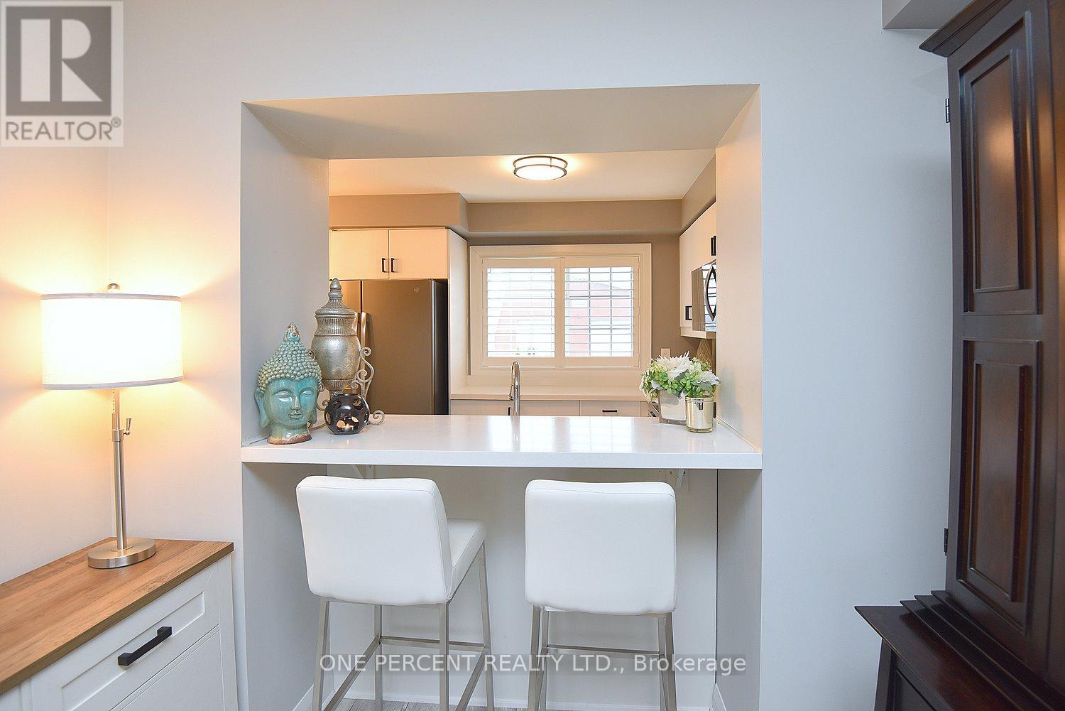 13 Emick Drive, Hamilton, Ontario  L9K 0C4 - Photo 6 - X12878104