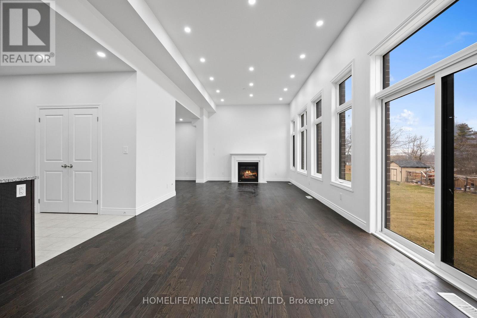 196 Freure Drive, Cambridge, Ontario  N1S 0A9 - Photo 13 - X12878120