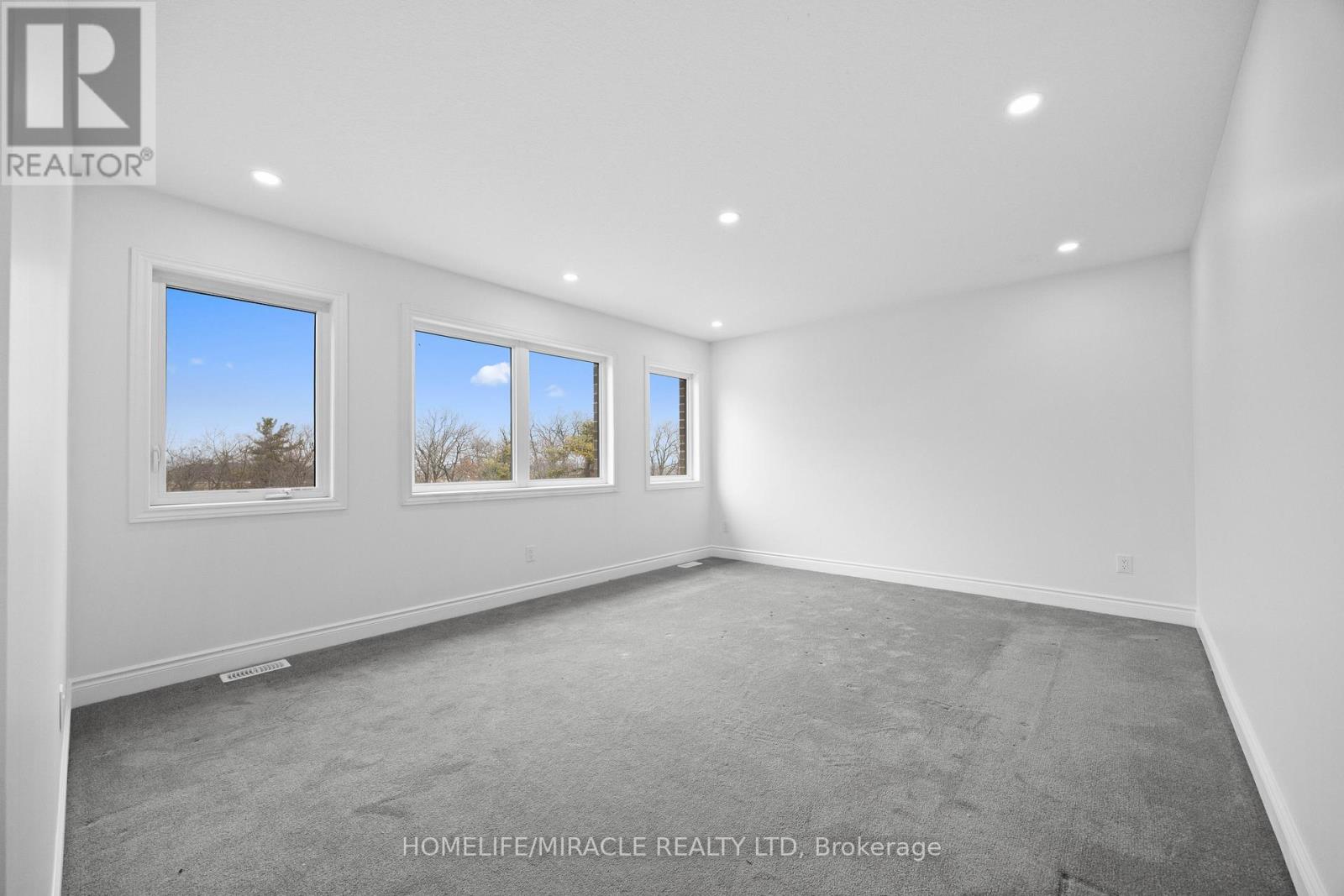 196 Freure Drive, Cambridge, Ontario  N1S 0A9 - Photo 24 - X12878120