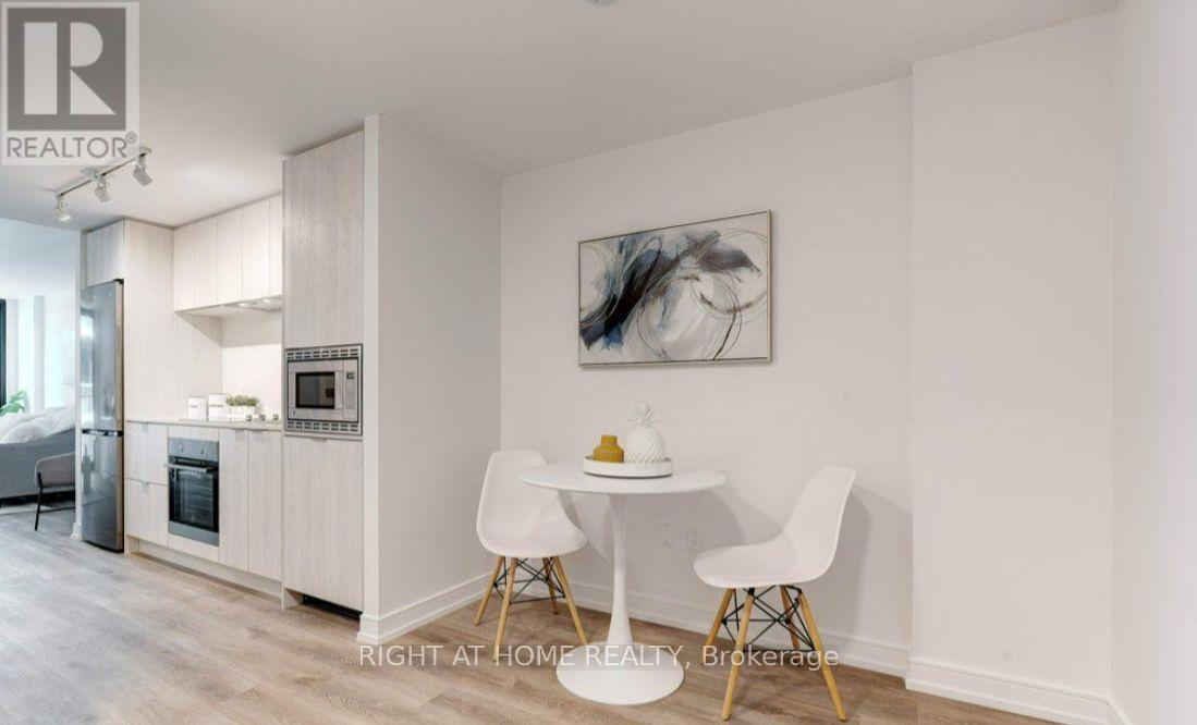 1111 - 1 Jarvis Street, Hamilton, Ontario  L8R 0A8 - Photo 9 - X12878178