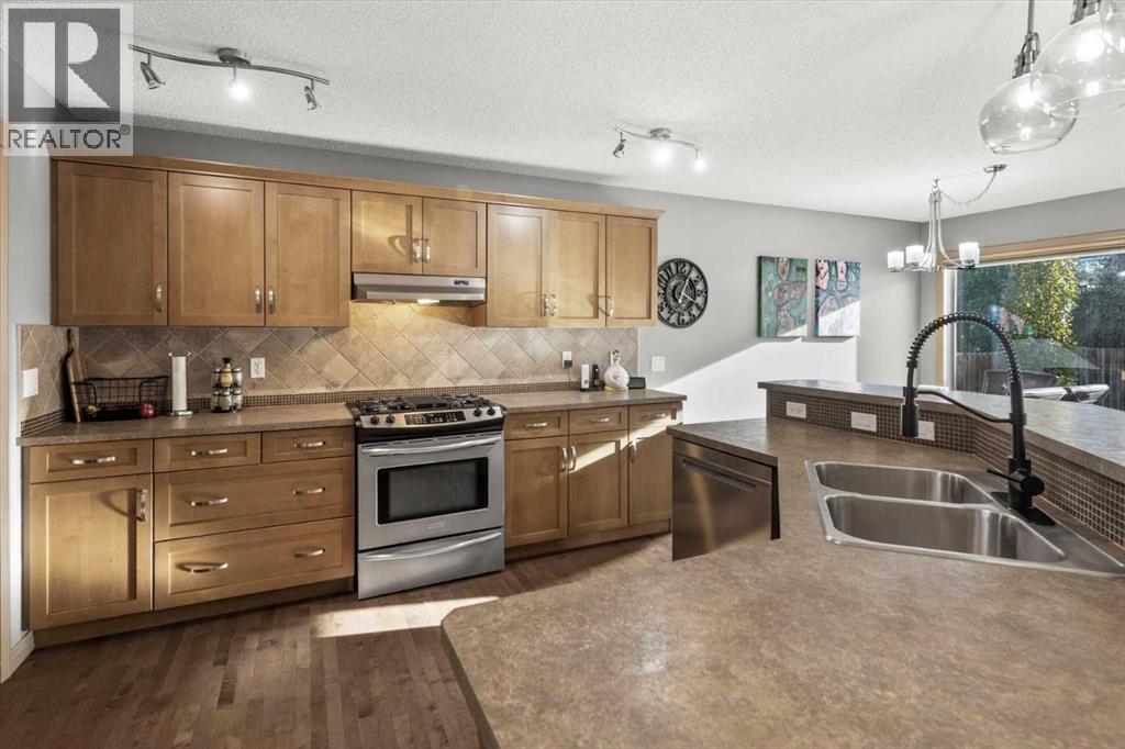 25 Tuscany Summit Terrace Nw, Calgary, Alberta  T3L 0B9 - Photo 10 - A2290747