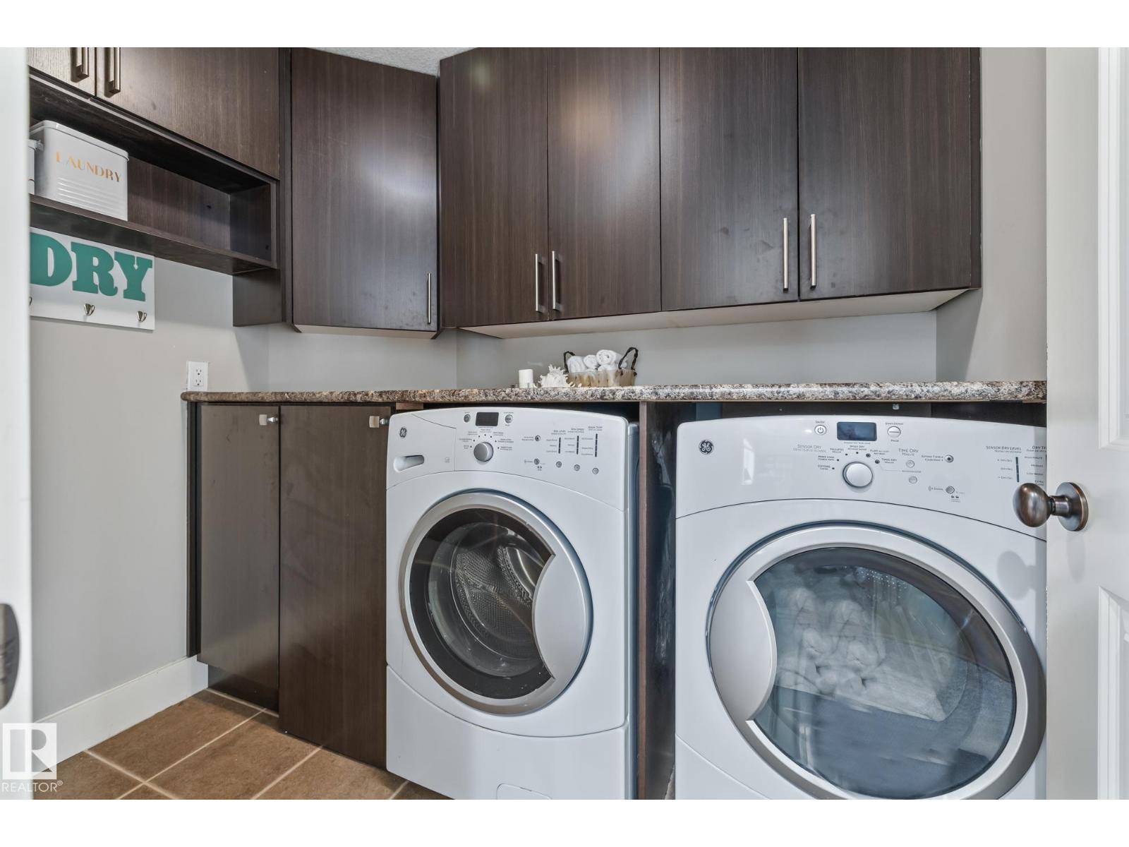 727 107a St Sw, Edmonton, Alberta  T6W 1G4 - Photo 51 - E4477176