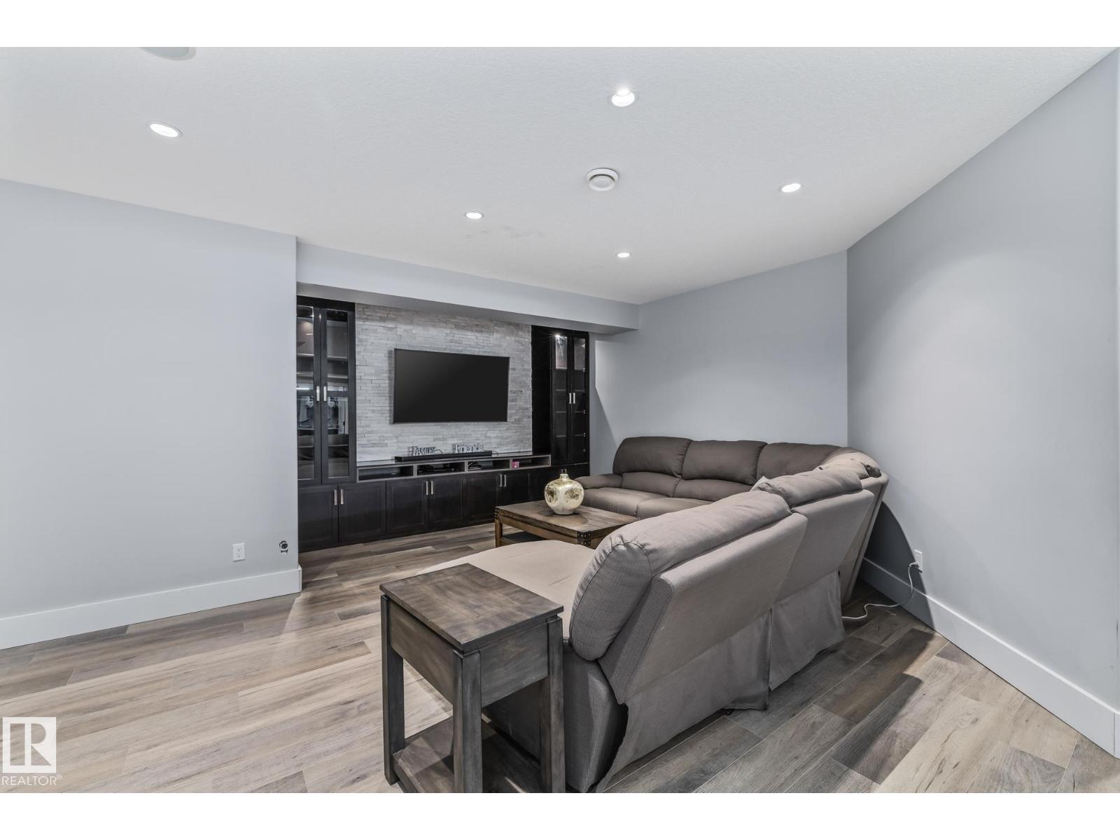 727 107a St Sw, Edmonton, Alberta  T6W 1G4 - Photo 60 - E4477176