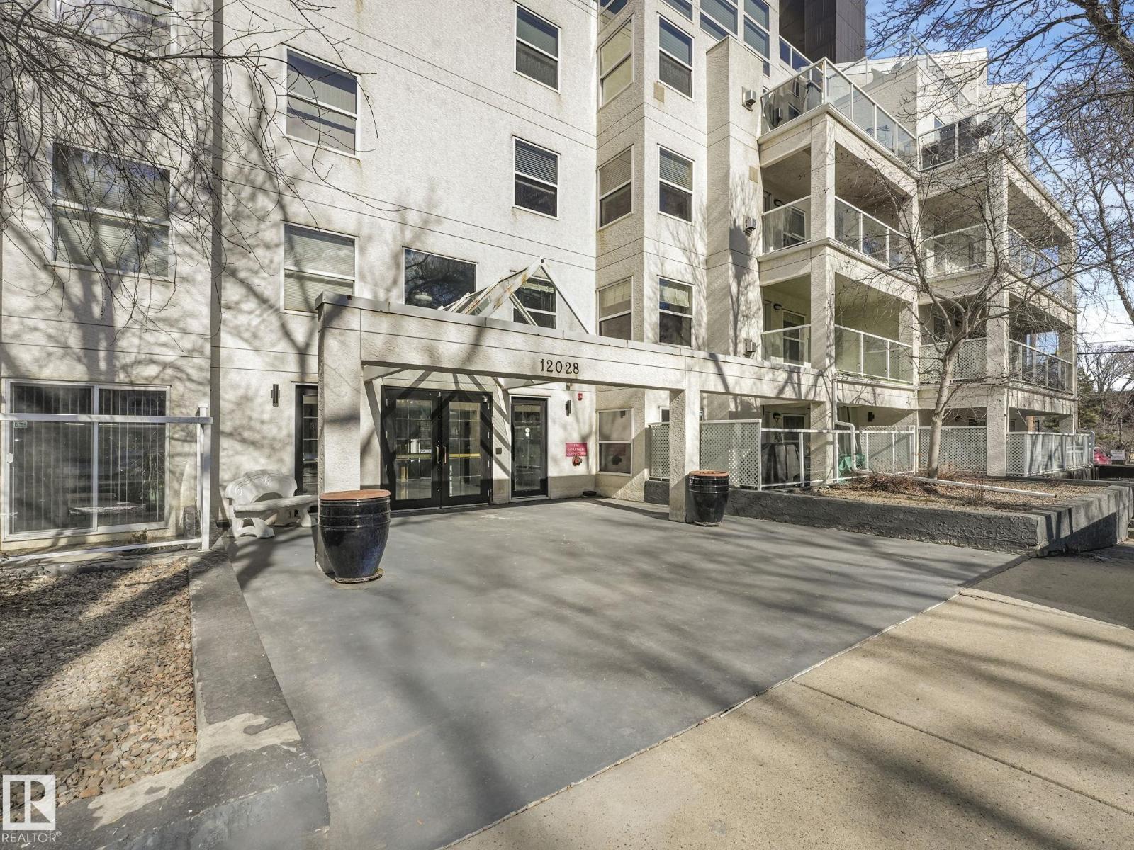 #208 12028 103 Av Nw, Edmonton, Alberta  T5K 2T9 - Photo 1 - E4477178