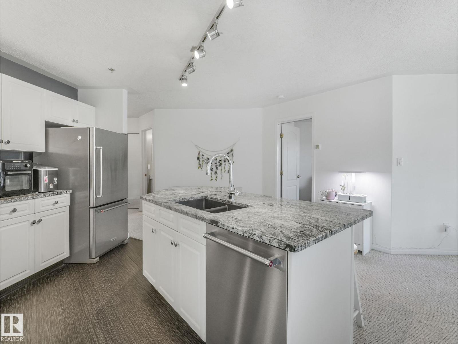 #208 12028 103 Av Nw, Edmonton, Alberta  T5K 2T9 - Photo 15 - E4477178