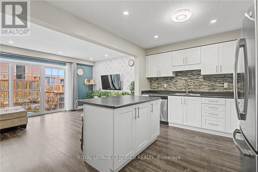 27 Grand Flats Trail, Kitchener, Ontario  N2A 0H7 - Photo 10 - X12877306