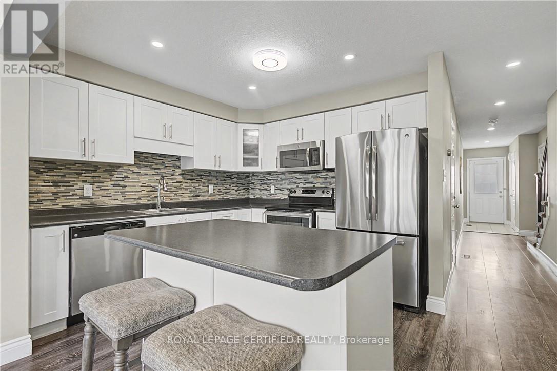 27 Grand Flats Trail, Kitchener, Ontario  N2A 0H7 - Photo 12 - X12877306